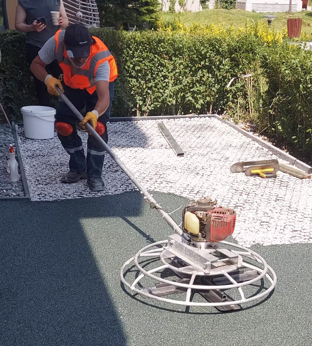 14fe2b_ef0d36e4a35d4c03b93a95b9ea61913f~mv2